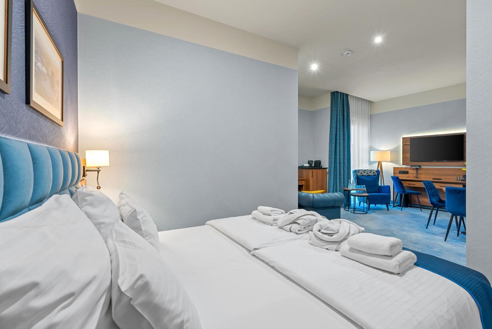 Hotel Diament Plaza Katoviçe Dış mekan fotoğraf