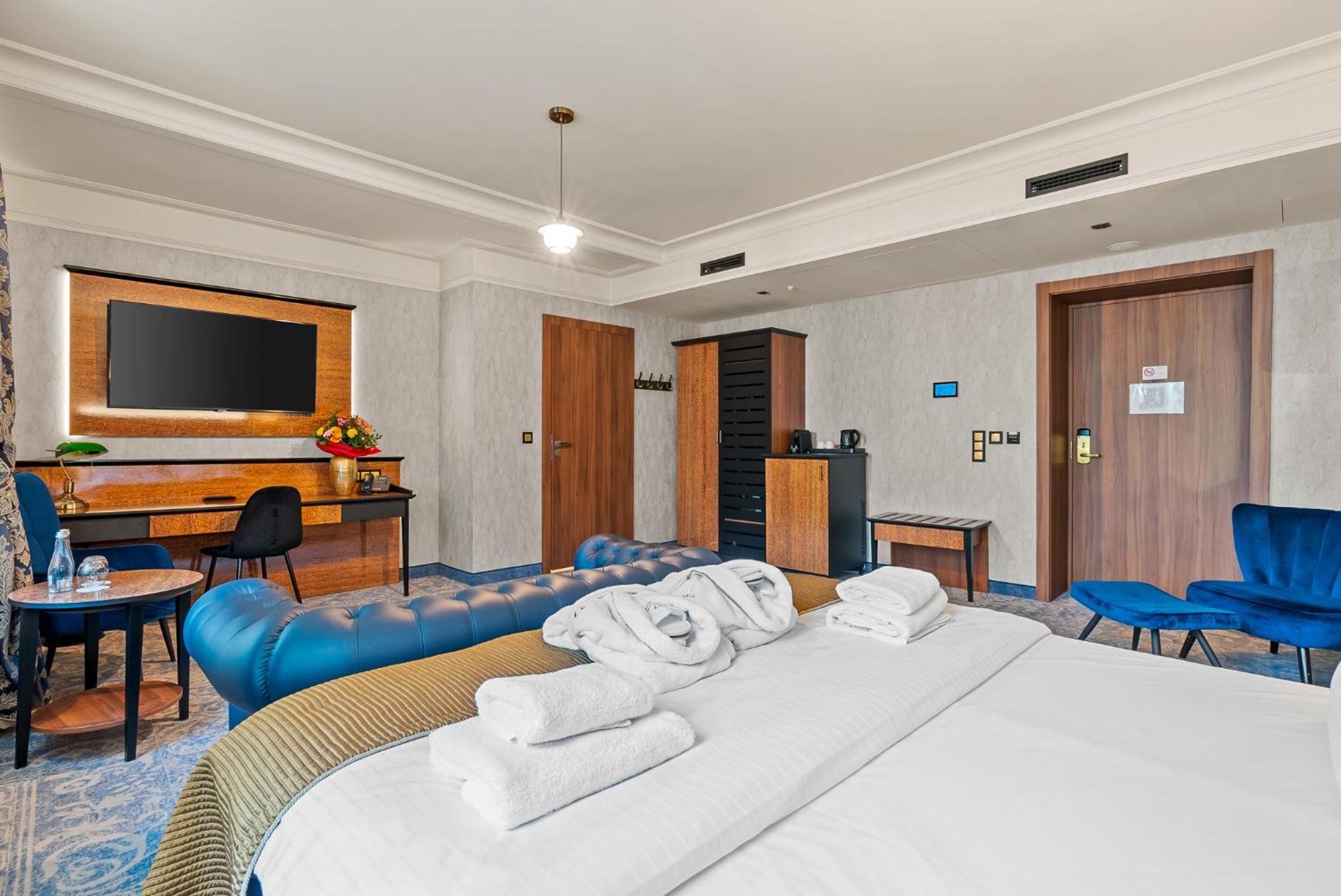 Hotel Diament Plaza Katoviçe Dış mekan fotoğraf