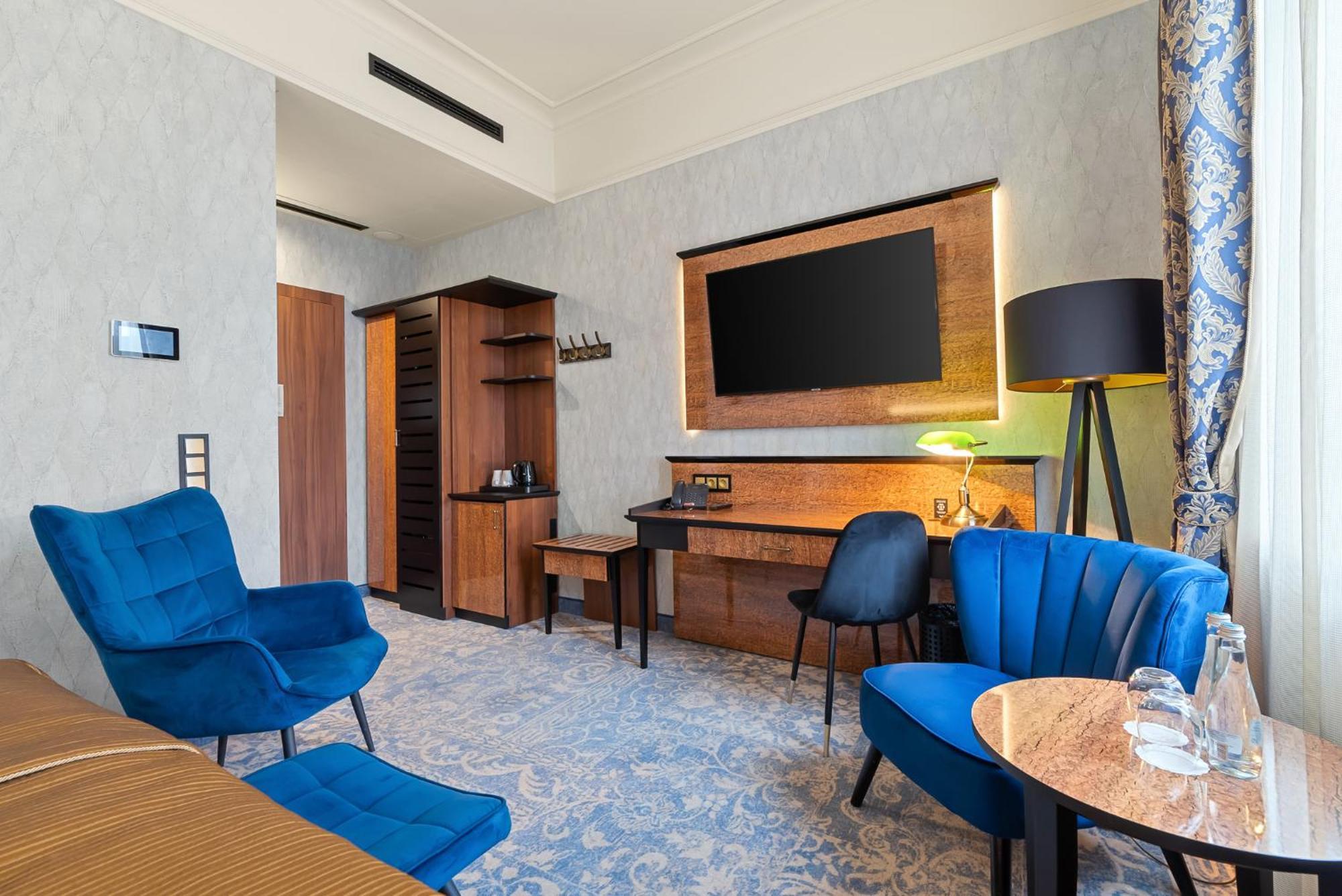 Hotel Diament Plaza Katoviçe Dış mekan fotoğraf