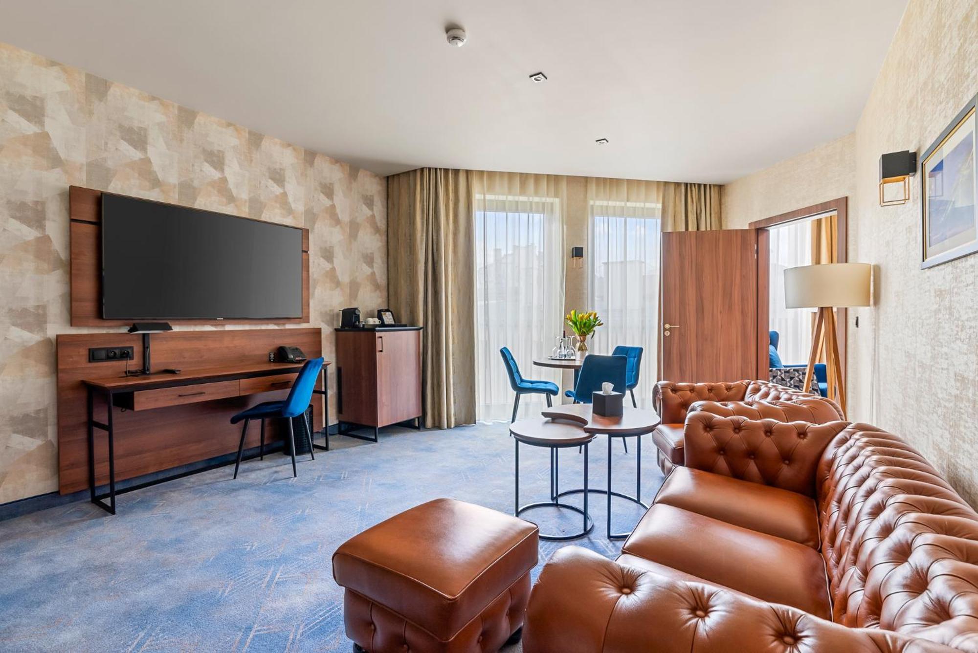 Hotel Diament Plaza Katoviçe Dış mekan fotoğraf