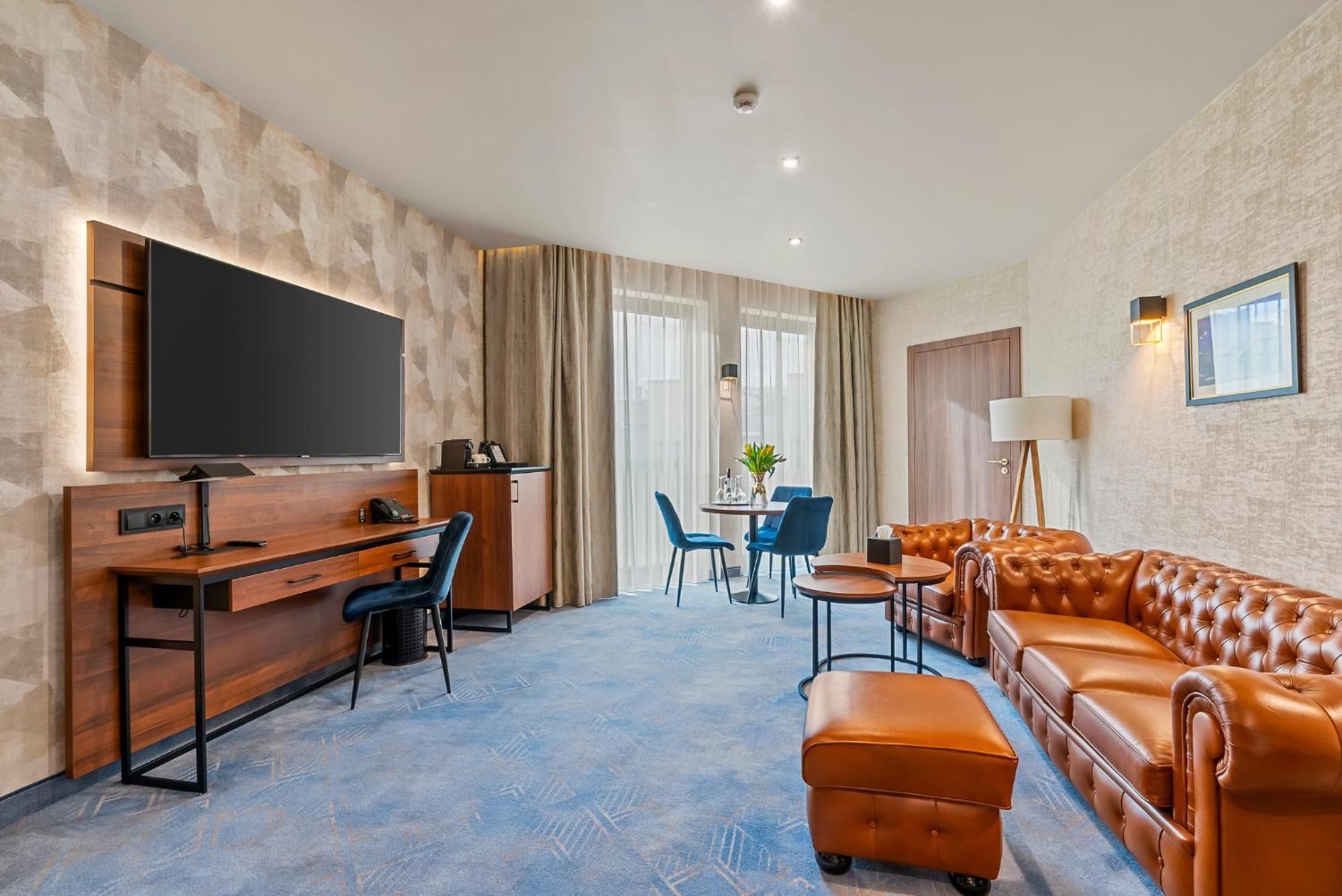 Hotel Diament Plaza Katoviçe Dış mekan fotoğraf